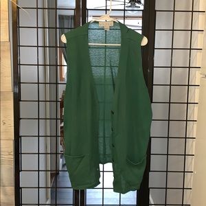 Green long vest